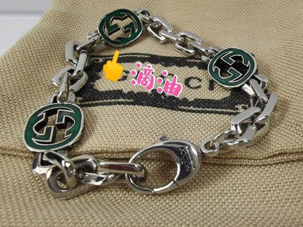 人気No1 グッチ エナメル インターロッキングG ブレスレット コピー guo99477 - 画像 (8)