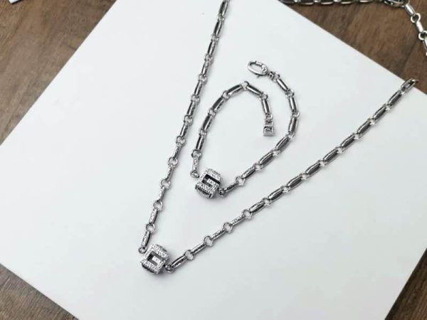 最安値挑戦 グッチ ブレスレット Gキューブ シルバー バイオレット オレンジ gub57479 - 画像 (9)
