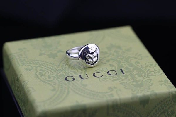 人気急上昇 猫モチーフ！！完売前に☆グッチ リング コピー guo69640 - 画像 (2)