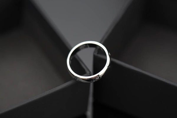 超話題!グッチ ユニセックスリング スーパーコピー guz77556 - 画像 (6)