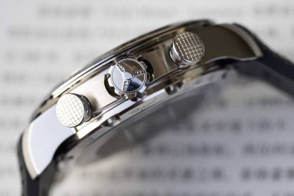 春夏新作ショパール ミッレ ミリア 偽物 時計 44 mm shx19955 - 画像 (6)