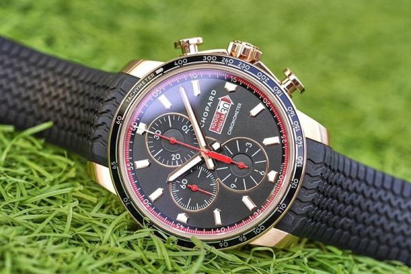世界中で大人気♪ショパール ミッレ ミリア 時計 偽物 44 mm shb68046 - 画像 (4)