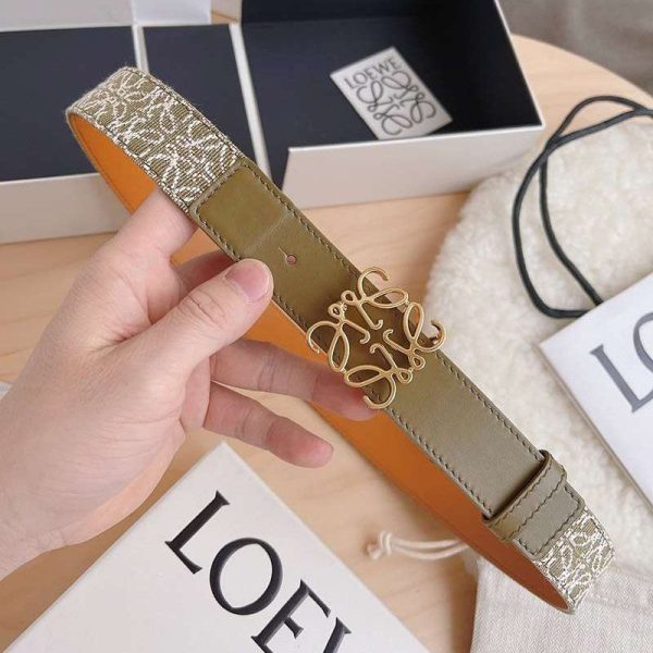 お洒落に♪【ロエベ】ブレイデッドアナグラムベルト 偽物 4.0cm loa79783 - 画像 (5)