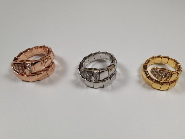 大人気 ブルガリ セルペンティ リング 偽物 18Kゴールド Buc70832 - 画像 (5)
