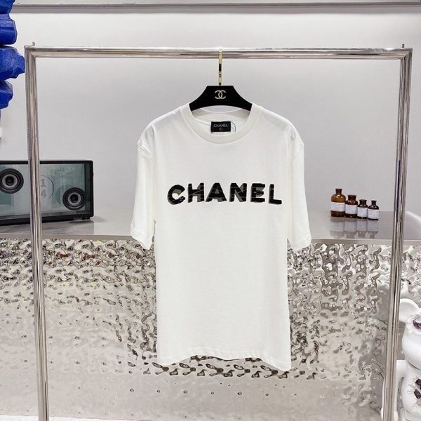 《22CR★》シャネル Tシャツ コピー プリント プレタ クルーズ 新作 半袖 2色 shw83073 - 画像 (3)