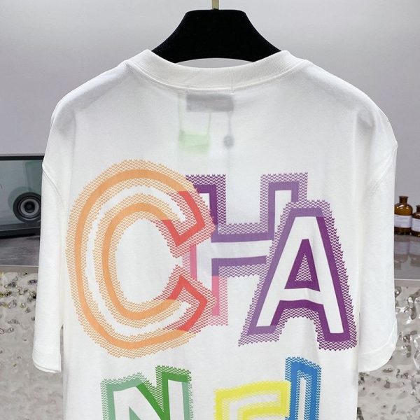☆超人気☆シャネル Tシャツ 偽物 プリント プレタ クルーズ 新作 半袖 2色 shn42675 - 画像 (4)