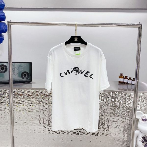 目を惹くカラーシャネル Tシャツ プリント プレタ クルーズ 新作 半袖 偽物 shd05008 - 画像 (3)