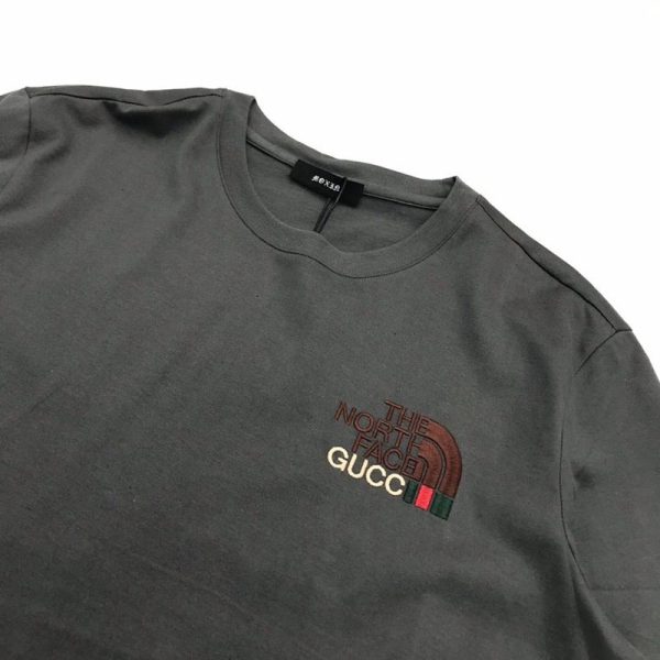 セール新作グッチ x ノースフェイス コラボ 半袖Tシャツ スーパーコピー guq84892 - 画像 (3)