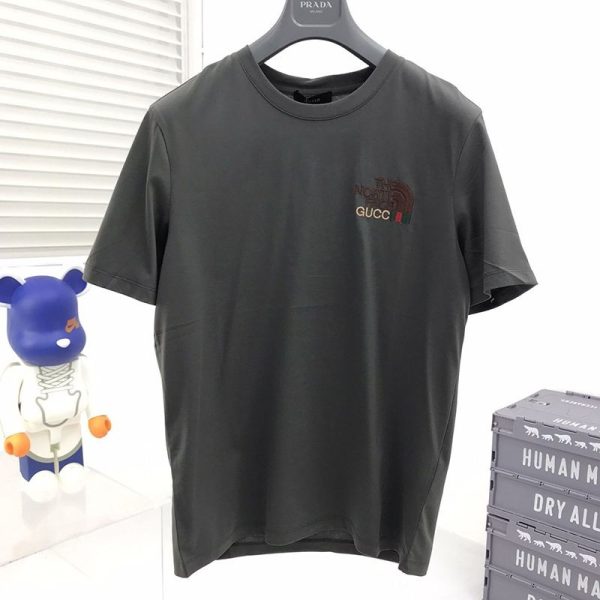 セール新作グッチ x ノースフェイス コラボ 半袖Tシャツ スーパーコピー guq84892 - 画像 (5)
