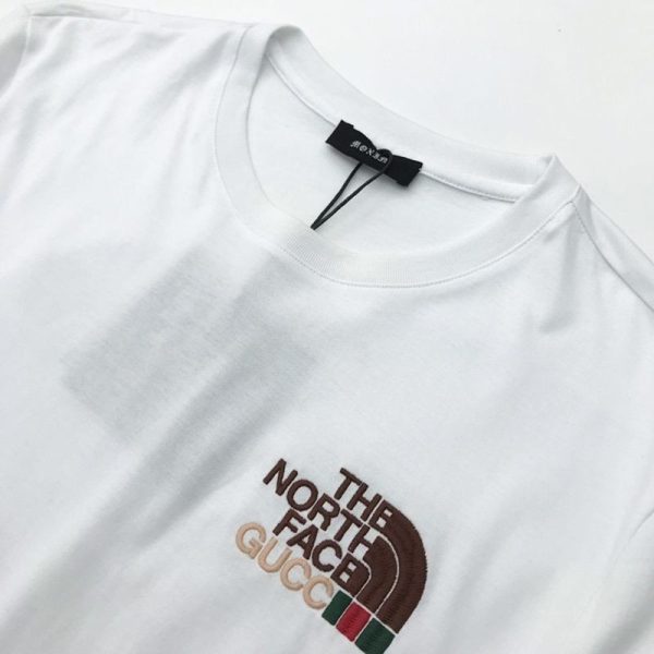 稀少 グッチ x ノースフェイス 偽物 コラボ 半袖Tシャツ gux97217 - 画像 (3)