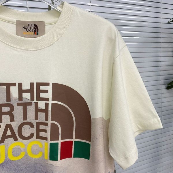 一目惚れ♪ グッチ ノースフェイス コラボ 半袖Tシャツ スーパーコピー - 画像 (4)