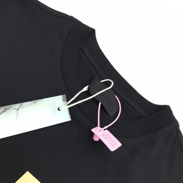 可愛い関税込Fear of God パロディ エッセンシャルズ キッズ半袖ロゴ入りＴシャツ fel94281 - 画像 (4)