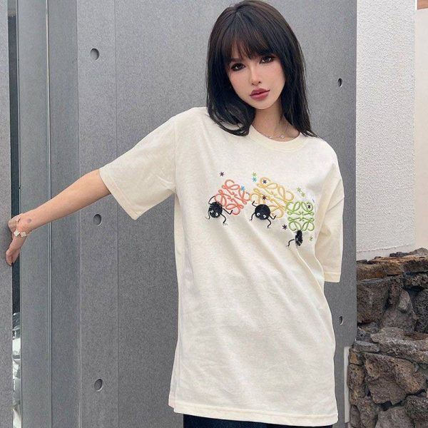送料込ロエベ コピー『千と千尋の神隠し』ススワタリ アナグラム Tシャツ (コットン) loc51628 - 画像 (4)