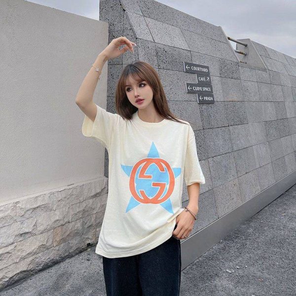希少色グッチ ロゴ コットン Tシャツ スーパーコピー gua31499 - 画像 (4)