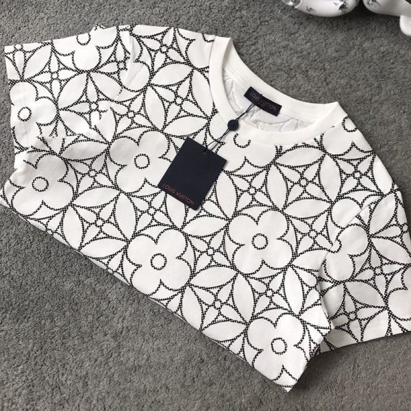 最安値挑戦ルイヴィトン Tシャツ 偽物 クルーネック 人気 vuv87715 - 画像 (4)