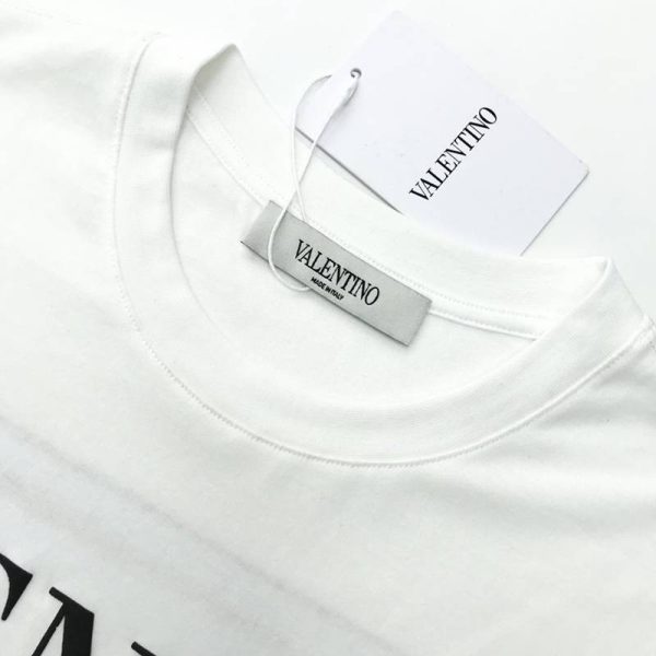 可愛い ヴァレンティノ タイガー1976 Tシャツ 偽物 Vum63741 - 画像 (3)