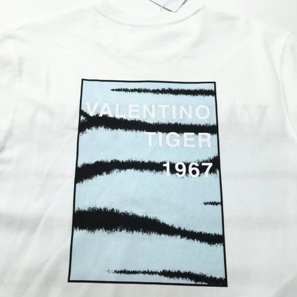 可愛い ヴァレンティノ タイガー1976 Tシャツ 偽物 Vum63741 - 画像 (6)