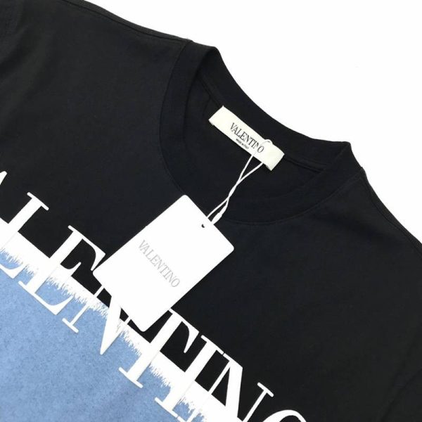 【人気商品】ヴァレンティノ タイガー1976 Tシャツ スーパーコピー Vuw47918 - 画像 (3)