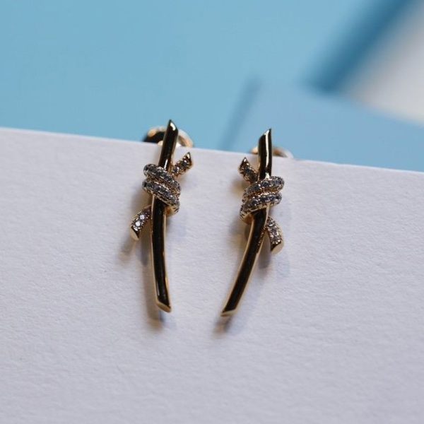 希少色ティファニー Knot ピアス 18K ダイヤモンド 偽物 Tik30864 - 画像 (3)