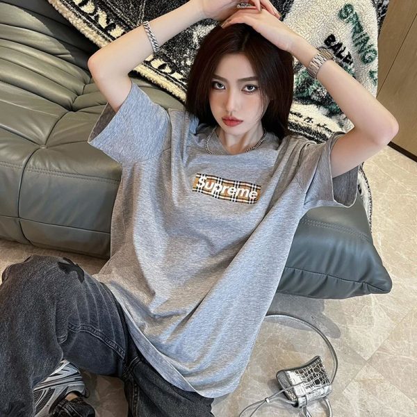春夏新作 コラボ シュプリーム × バーバリー ボックスロゴTシャツ パロディ Shv76947 - 画像 (2)