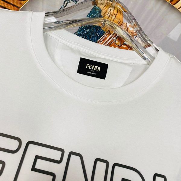 人気No1 フェンディ ROMA ロゴ クルーネックコピー Tシャツ fek26035 - 画像 (4)