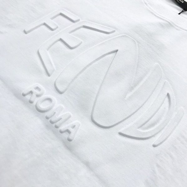 超話題!フェンディ◆クルーネックロゴジャージーTシャツ偽物 fem98913 - 画像 (4)