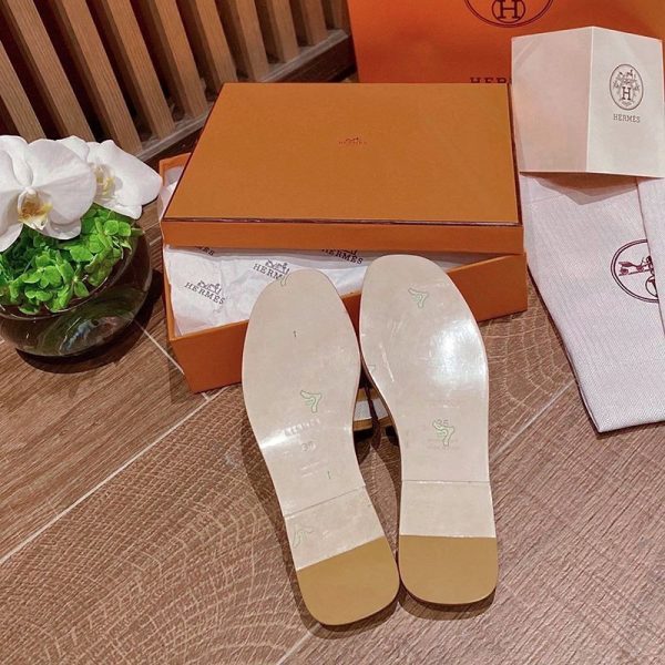 21-22AWエルメス Oran sandal コピー オラン レザー＆キャンバス サンダル eru08562 - 画像 (4)