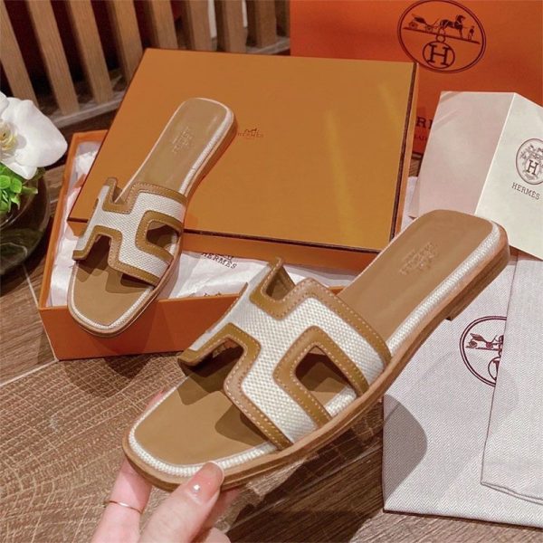 21-22AWエルメス Oran sandal コピー オラン レザー＆キャンバス サンダル eru08562 - 画像 (5)