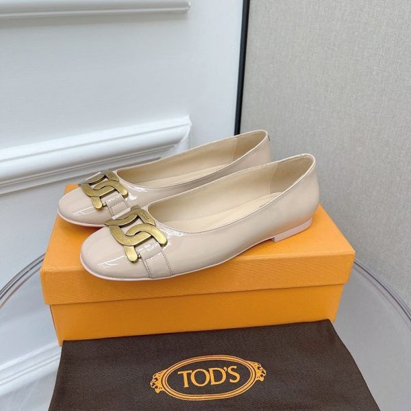 【日本未発売】トッズ チェーンモチーフ フラットシューズ スーパーコピー toi78205 - 画像 (4)