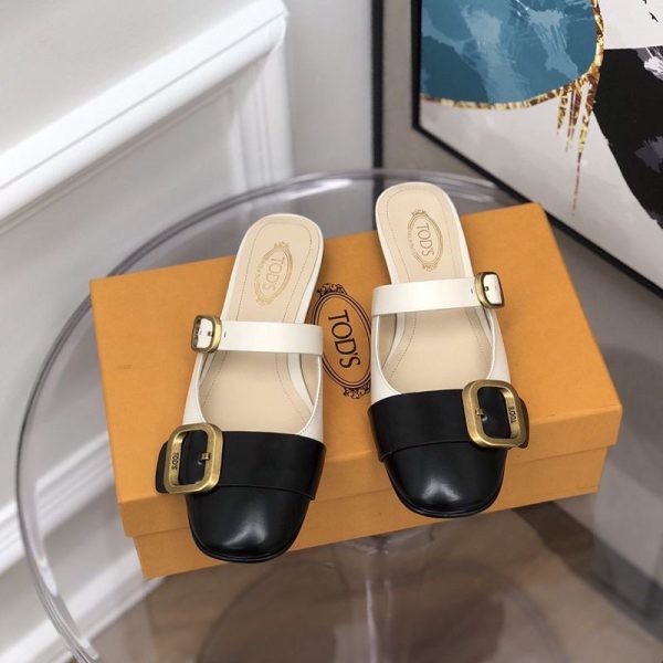 ☆超人気☆関税送料込★TODS コピー★メタルチェーン フラットサンダル tou29527 - 画像 (3)