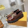 大人気！TODS 偽物 レディース ローファー レザー ロゴ入りメタル toh92885 - 画像 (3)
