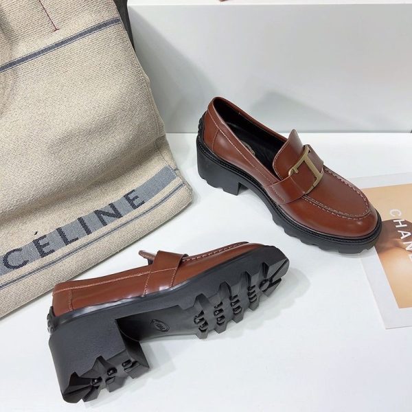 《大人気》関税送料込 TODS レザー Tタイムレスメタル ローファー 偽物 tob87668 - 画像 (3)