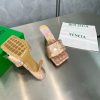 世界中で大人気♪ボッテガヴェネタ ラバー リドキルティングミュール コピー bon42401 - 画像 (8)