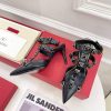 一目惚れ♪ヴァレンティノ パンプス 偽物 ローマンスタッズ カーフスキン パンプス Vux97327 - 画像 (2)