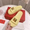 2022春と夏の新しいヴァレンティノ リベット 厚底サンダル スーパーコピー Vuf48000 - 画像 (3)