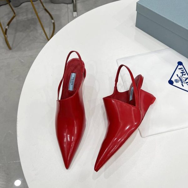 ♡足元上品に♪プラダ パンプス サンダル スーパーコピーN級品 多色 pue51598 - 画像 (3)