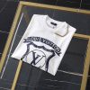 超話題!ルイヴィトン LVコートオブアームシグネチャーTシャツ 偽物 vuo67018 - 画像 (3)