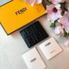 ★日本!!人気！フェンディ 偽物 ブラックレザー二つ折り財布 feo02506 - 画像 (3)