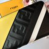 《大人気》フェンディ 財布 スーパーコピー カスタマイズ FF生地 カード ロゴ ジップ ウォレット ピーカブー feu22290 - 画像 (4)