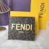 フェンディ ブラウンファブリック 二つ折り財布 コピー 7M0339AJJ8F1HRH