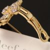 世界中で大人気♪ヴァンクリーフ&アーペルフ コスモス イヤリング、スモールモデルコピー VCARO68N00 - 画像 (4)