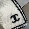 人気急上昇 シャネル CCロゴ カシミヤ スカーフ 偽物 ホワイト sht36838 - 画像 (3)