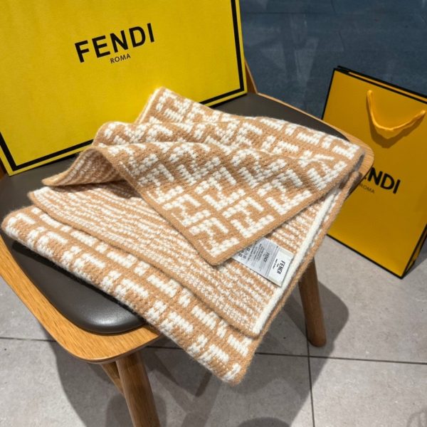フェンディ FFマフラー カシミア マフラー 偽物 fek80306 - 画像 (6)