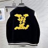 人気急上昇ルイヴィトン コピー LV レザーエンブロイダリーバーシティ vub24030 - 画像 (2)