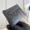 【人気商品】ルイヴィトン シュプリーム コラボ 偽物 M67718 ポルトフォイユスレンダー 二つ折り財布 ブラック メンズ - 画像 (3)