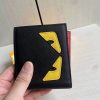 フェンディ 偽物 バグズアイ ブラックレザー 二つ折り財布 fet18709 - 画像 (9)