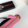 希少 プラダ サフィアーノレザー ジップアラウンド長財布 偽物 puo80424 - 画像 (3)