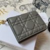 確保済みレディディオール 偽物 二つ折りミニ財布 ラムスキ del85197 - 画像 (3)