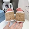 完売必至プラダ ラバー ウェッジ プラットフォーム サンダル 偽物 puj40223 - 画像 (4)