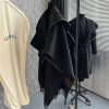 ☆超人気♪完売必須☆ルイヴィトン ケープ フーディー コートコピー 1A83TK - 画像 (5)